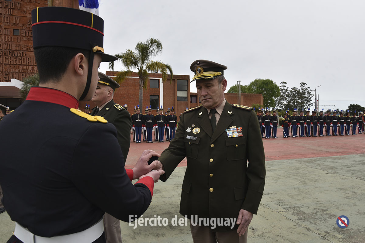 ceremonia-por-el-d-a-del-retirado-militar-ej-rcito-nacional